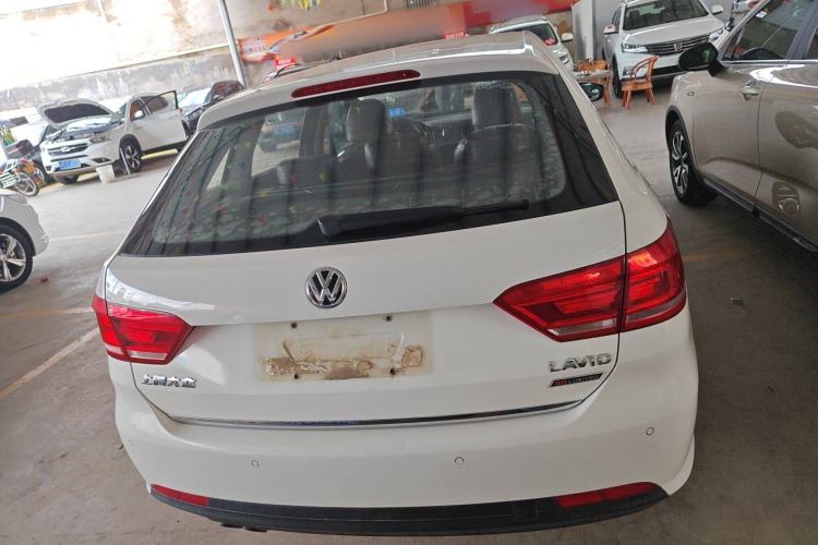 Used Volkswagen Gran Lavida 2014 1.4TSI Automatic 30th Anniversary Edition Exterior 4