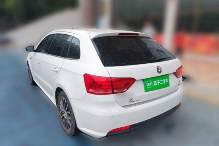 Used Volkswagen Gran Lavida 2014 1.4TSI Automatic 30th Anniversary Edition Exterior 4