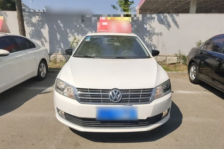Used Volkswagen Gran Lavida 2014 1.4TSI Automatic 30th Anniversary Edition Front