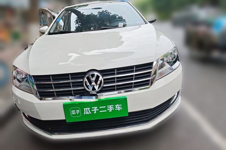 Used Volkswagen Gran Lavida 2014 1.6L Automatic Sport Edition Front