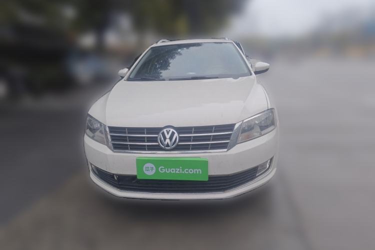Used Volkswagen Gran Lavida 2014 1.4TSI Automatic Sport Edition Front