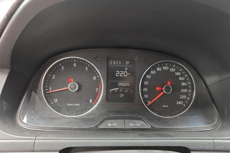 Used Volkswagen Gran Lavida 2014 1.4TSI Automatic 30th Anniversary Edition Instrument Cluster