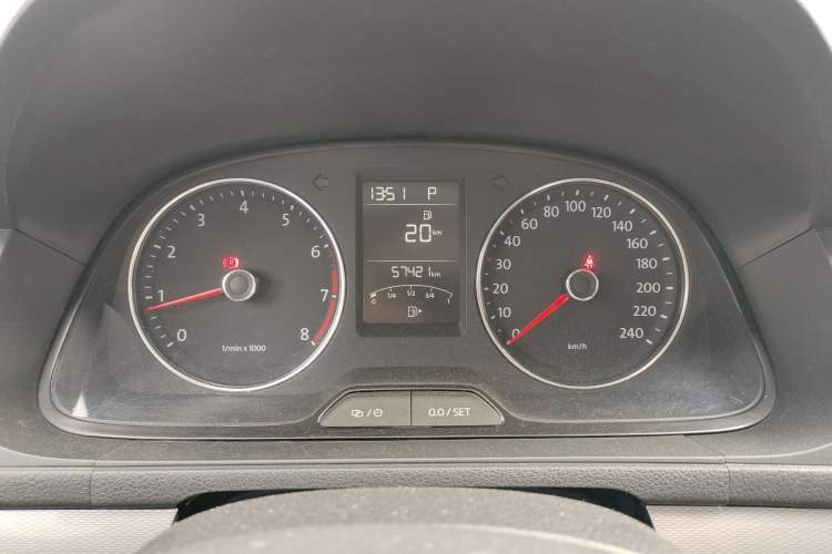 Used Volkswagen Gran Lavida 2014 1.4TSI Automatic 30th Anniversary Edition Instrument Cluster