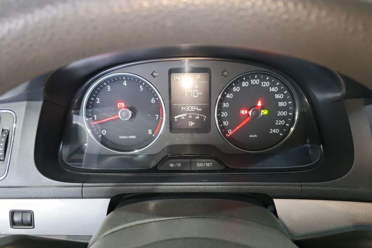 Used Volkswagen Gran Lavida 2014 1.4TSI Automatic 30th Anniversary Edition Instrument Cluster