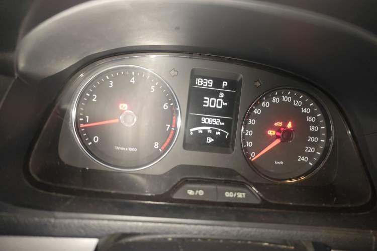 Used Volkswagen Gran Lavida 2014 1.4TSI Automatic 30th Anniversary Edition Instrument Cluster
