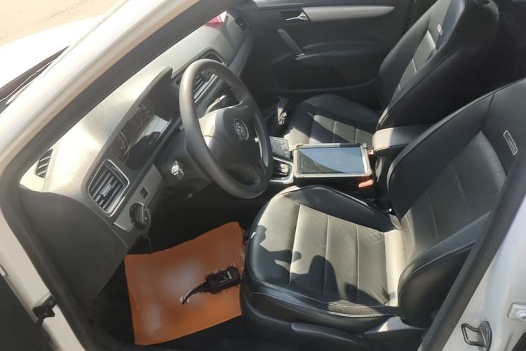 Used Volkswagen Gran Lavida 2014 1.4TSI Automatic 30th Anniversary Edition Left Front Seat
