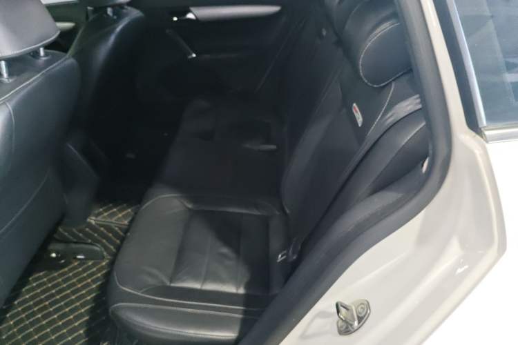 Used Volkswagen Gran Lavida 2014 1.4TSI Automatic 30th Anniversary Edition Left Rear Seat