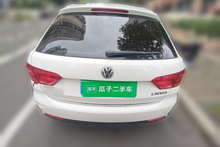 Used Volkswagen Gran Lavida 2014 1.6L Automatic Sport Edition Rear