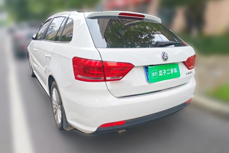 Used Volkswagen Gran Lavida 2014 1.6L Automatic Sport Edition Rear Left 45 Deg