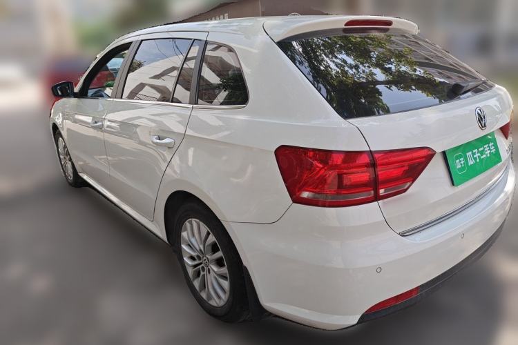 Used Volkswagen Gran Lavida 2014 1.6L Automatic Sport Edition Rear Left 45 Deg