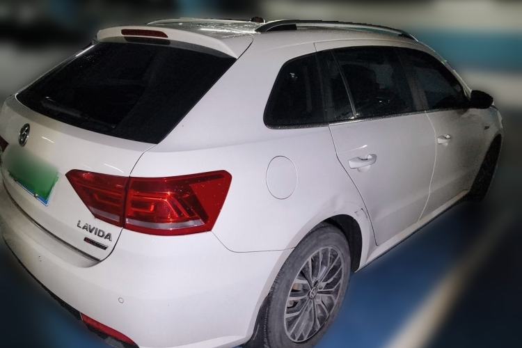 Used Volkswagen Gran Lavida 2014 1.4TSI Automatic 30th Anniversary Edition Rear Right 45 Deg