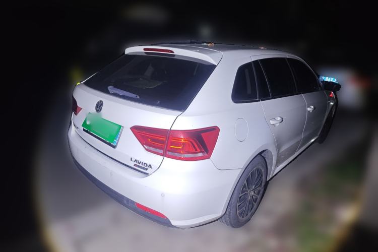 Used Volkswagen Gran Lavida 2014 1.4TSI Automatic 30th Anniversary Edition Rear Right 45 Deg
