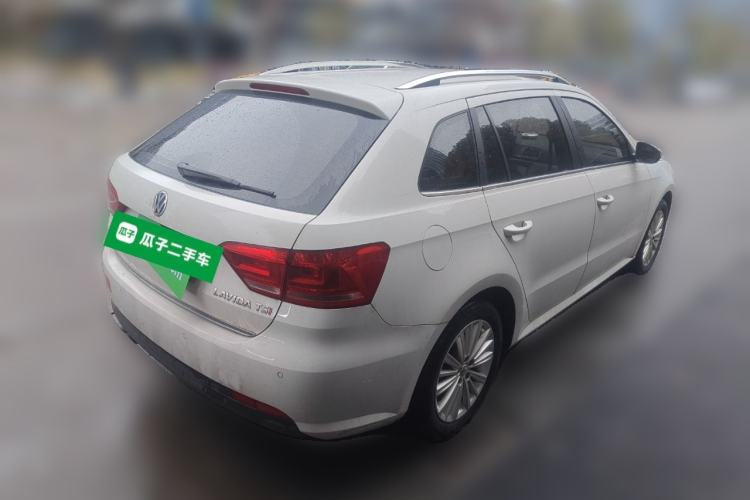 Used Volkswagen Gran Lavida 2014 1.4TSI Automatic Sport Edition Rear Right 45 Deg