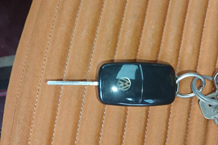Used Volkswagen Gran Lavida 2014 1.6L Automatic Sport Edition Vehicle Key