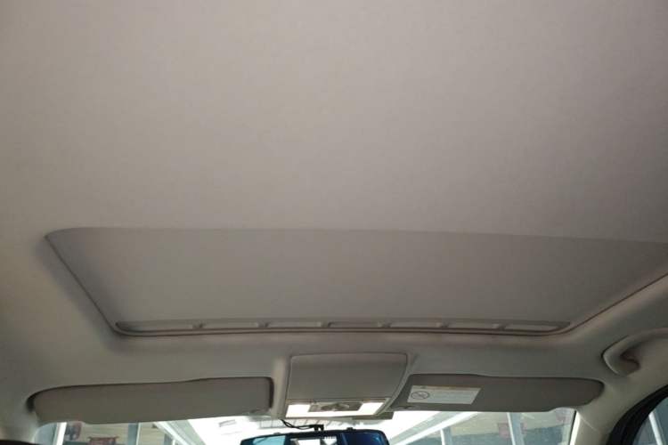 Used Volkswagen Gran Lavida 2015 230TSI DSG Comfort Edition Headliner