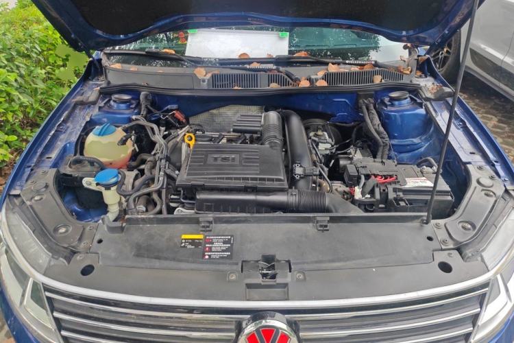 Used Volkswagen Gran Lavida 2015 230TSI DSG Comfort Edition Engine Bay