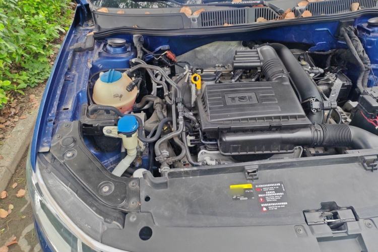 Used Volkswagen Gran Lavida 2015 230TSI DSG Comfort Edition Engine Bay Right