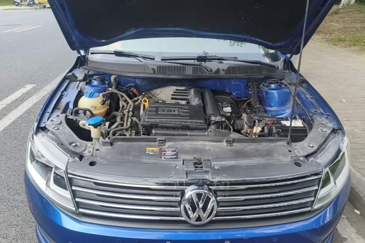 Used Volkswagen Gran Lavida 2015 230TSI DSG Comfort Edition Engine Bay
