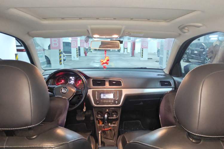 Used Volkswagen Gran Lavida 2015 230TSI DSG Comfort Edition Headliner