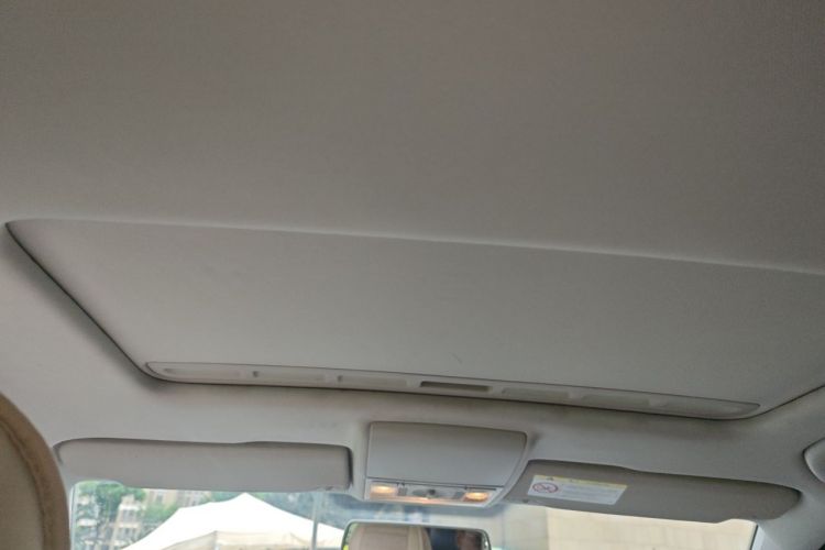 Used Volkswagen Gran Lavida 2015 1.6L Automatic Comfort Edition Headliner