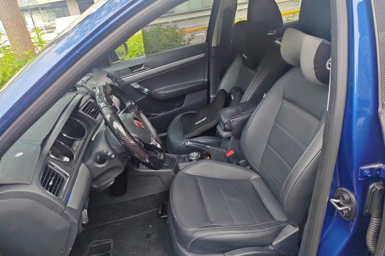 Used Volkswagen Gran Lavida 2015 230TSI DSG Comfort Edition Left Front Seat