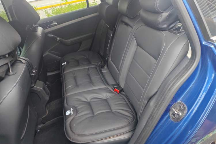Used Volkswagen Gran Lavida 2015 230TSI DSG Comfort Edition Left Rear Seat