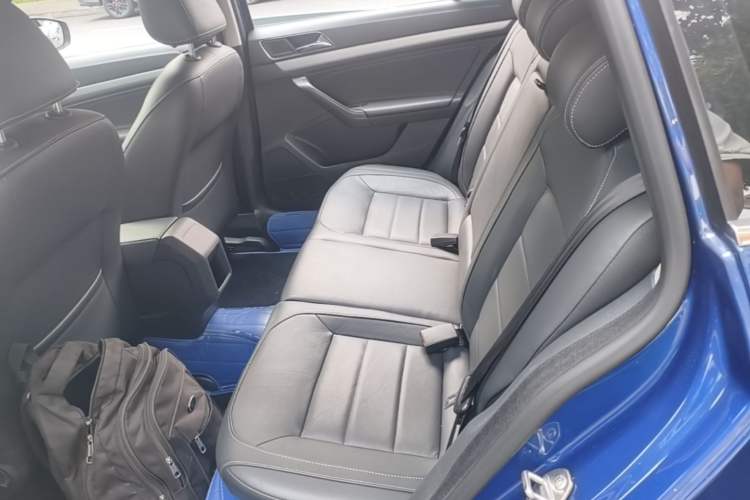 Used Volkswagen Gran Lavida 2015 230TSI DSG Comfort Edition Left Rear Seat