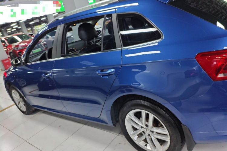 Used Volkswagen Gran Lavida 2015 230TSI DSG Comfort Edition Left Side
