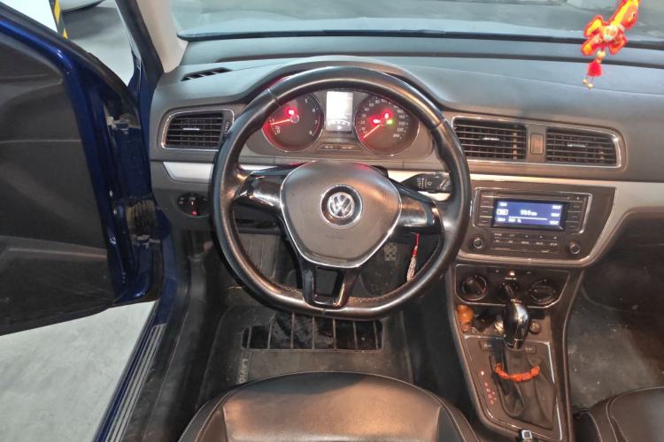 Used Volkswagen Gran Lavida 2015 230TSI DSG Comfort Edition Steering Wheel