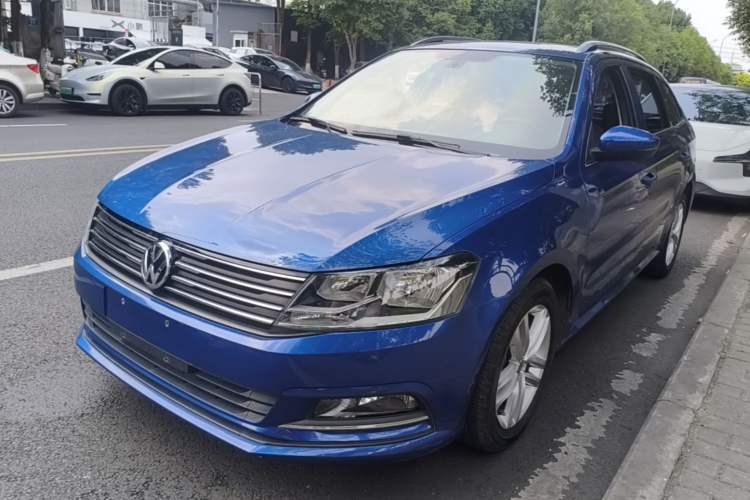 Used Volkswagen Gran Lavida 2015 230TSI DSG Comfort Edition Guazi used car, China used car export, Used car for sale, Used  cars, Cheapest cars for sale