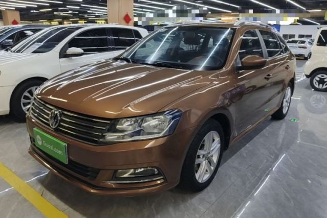 Used Volkswagen Gran Lavida 2015 1.6L Automatic Comfort Edition