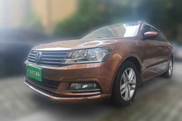 Volkswagen Gran Lavida 2015 1.6L Automatic Comfort Edition usado