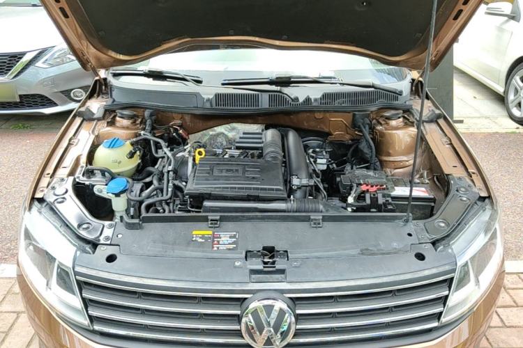 Used Volkswagen Gran Lavida 2015 230TSI DSG Comfort Edition Engine Bay