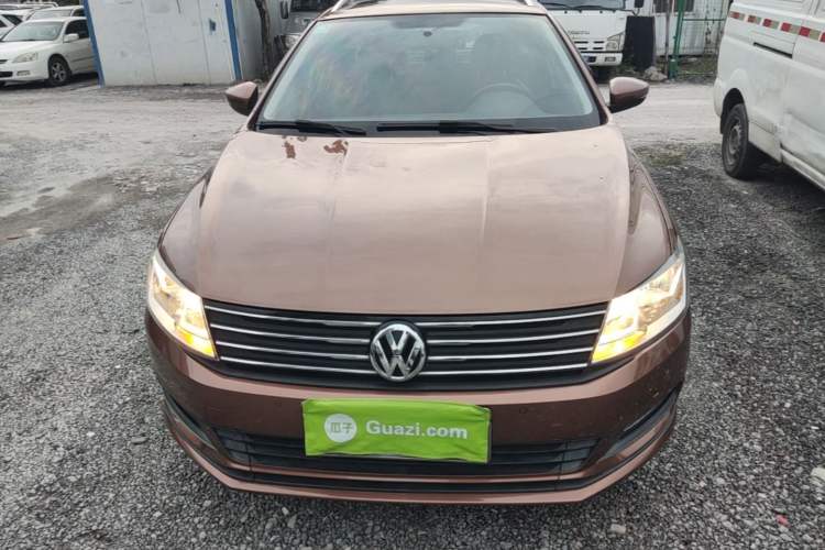 Used Volkswagen Gran Lavida 2015 1.6L Automatic Comfort Edition Front