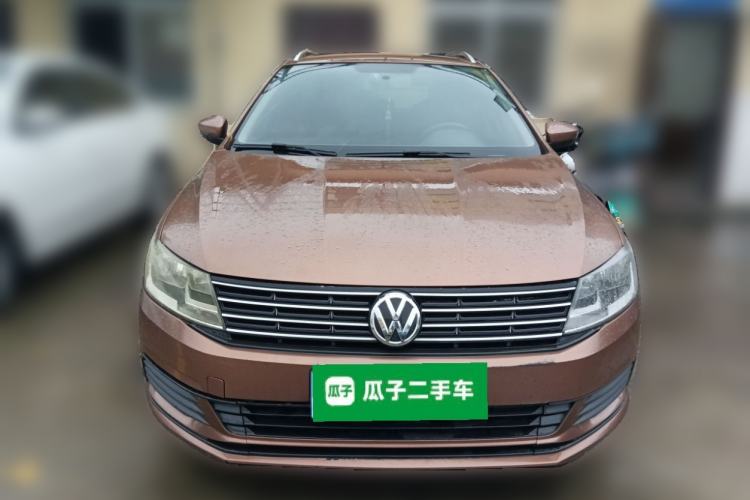 Used Volkswagen Gran Lavida 2015 1.6L Automatic Fashion Edition Front