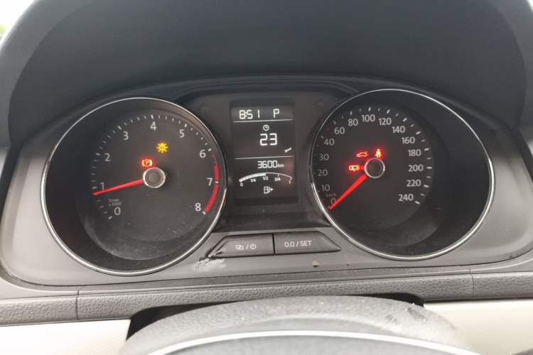 Used Volkswagen Gran Lavida 2015 230TSI DSG Comfort Edition Instrument Cluster