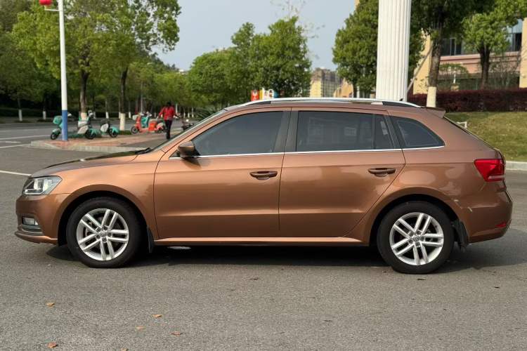 Used Volkswagen Gran Lavida 2015 230TSI DSG Comfort Edition Rear Left 45 Deg