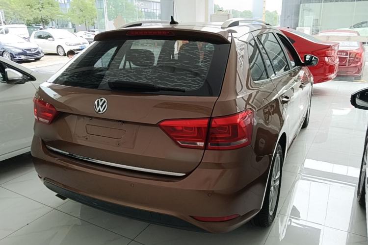 Used Volkswagen Gran Lavida 2015 1.6L Automatic Comfort Edition Rear Right 45 Deg