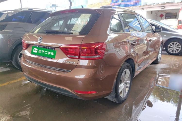 Used Volkswagen Gran Lavida 2015 1.6L Automatic Comfort Edition Rear Right 45 Deg