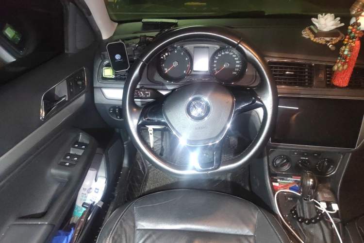 Used Volkswagen Gran Lavida 2015 230TSI DSG Comfort Edition Steering Wheel