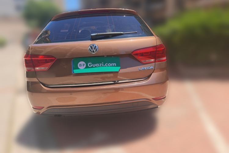 Used Volkswagen Gran Lavida 2015 1.6L Automatic Comfort Edition Rear