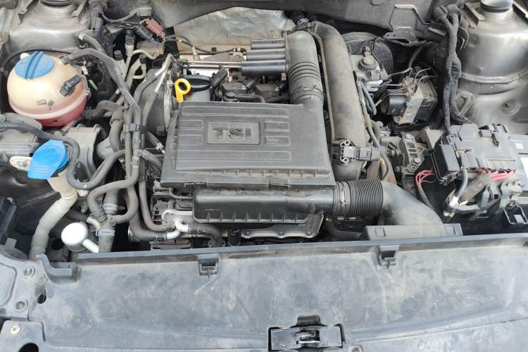 Used Volkswagen Gran Lavida 2015 230TSI DSG Comfort Edition Engine Bay