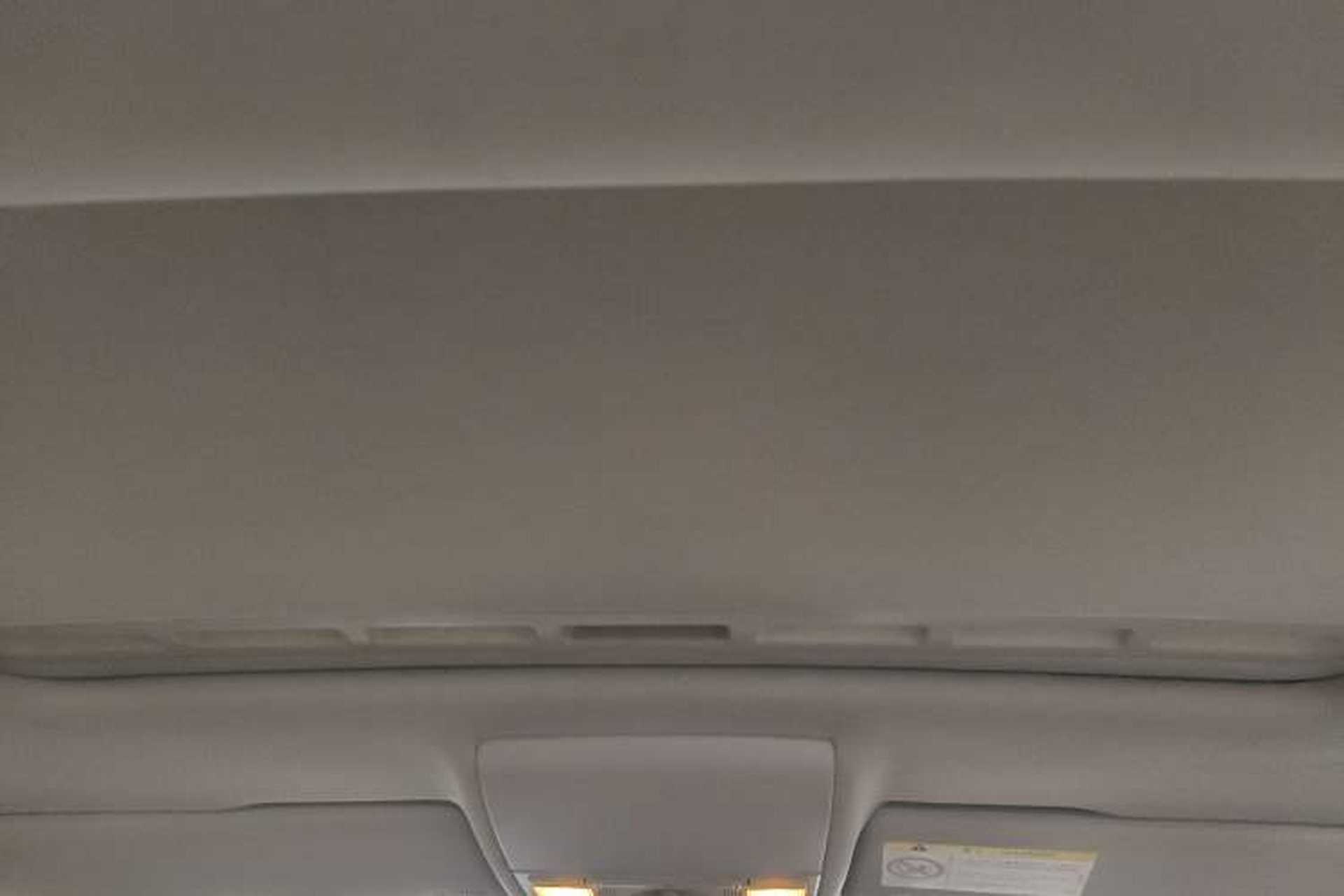 Used Volkswagen Gran Lavida 2015 230TSI DSG Luxury Edition Headliner