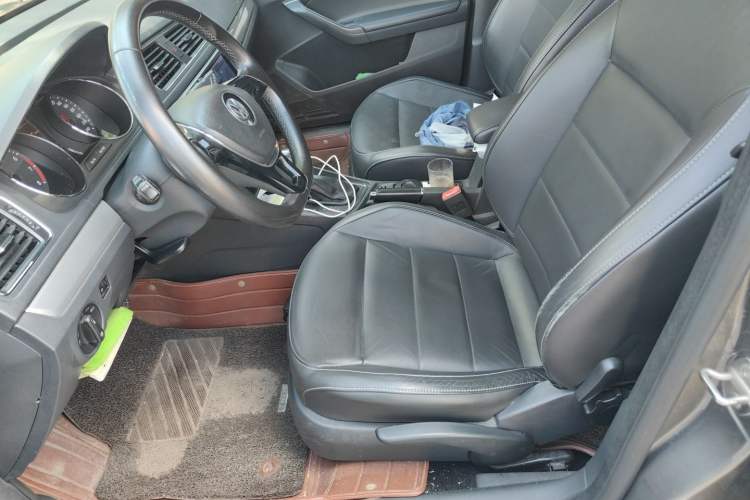 Used Volkswagen Gran Lavida 2015 230TSI DSG Comfort Edition Left Front Seat