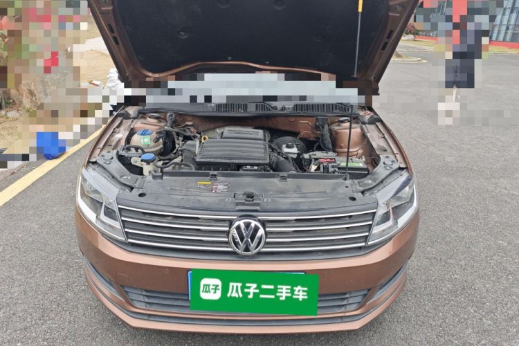 Used Volkswagen Gran Lavida 2015 1.6L Automatic Comfort Edition Engine Bay