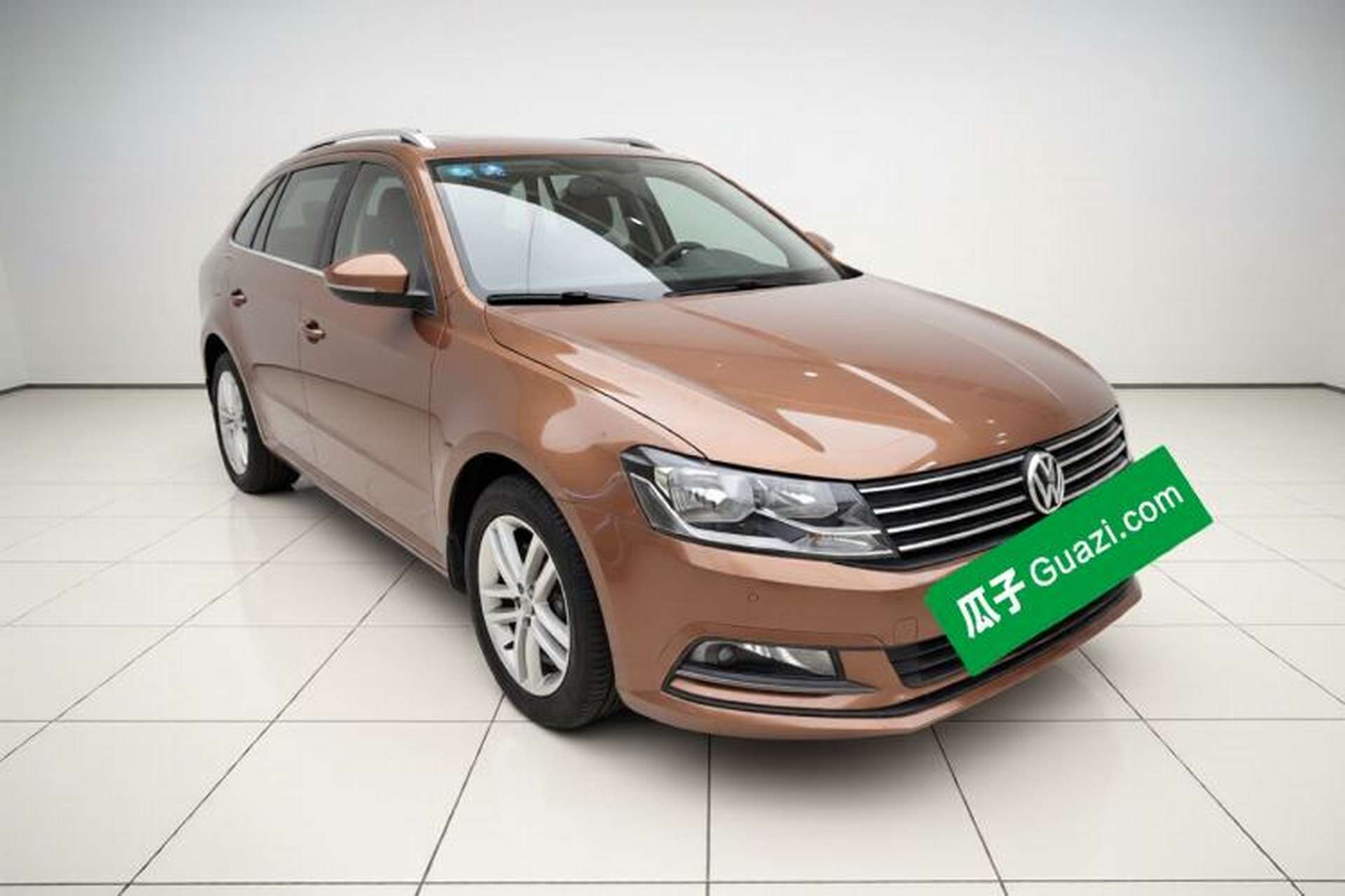 Used Volkswagen Gran Lavida 2015 1.6L Automatic Comfort Edition Exterior 1