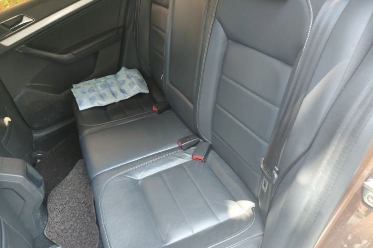 Used Volkswagen Gran Lavida 2015 1.6L Automatic Comfort Edition Left Rear Seat