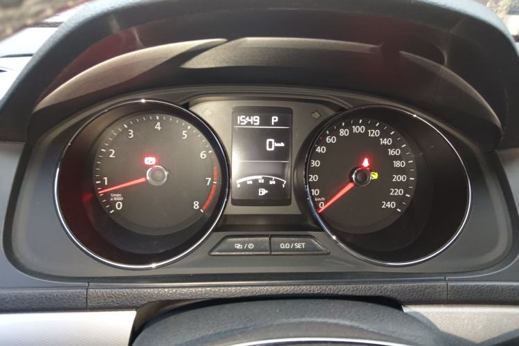Used Volkswagen Gran Lavida 2015 1.6L Automatic Comfort Edition Instrument Cluster