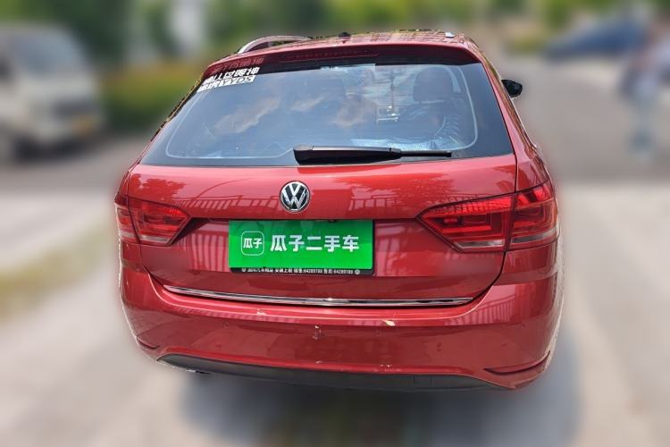 Used Volkswagen Gran Lavida 2015 1.6L Automatic Comfort Edition Rear