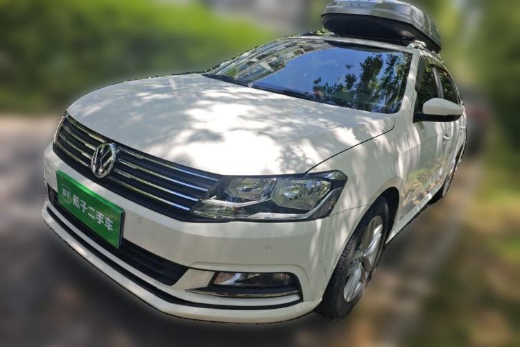 Used Volkswagen Gran Lavida 2015 1.6L Automatic Comfort Edition Guazi used car, China used car export, Used car for sale, Used  cars, Cheapest cars for sale